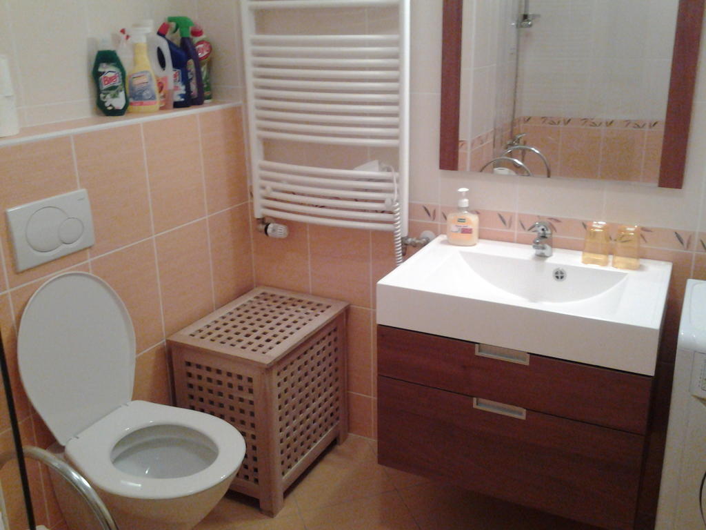 Apartman Residence Nabrezi Бероун Екстер'єр фото