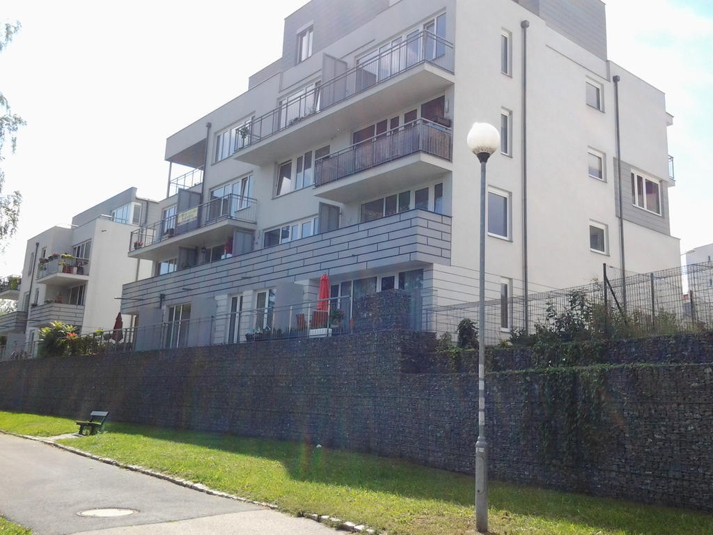 Apartman Residence Nabrezi Бероун Екстер'єр фото