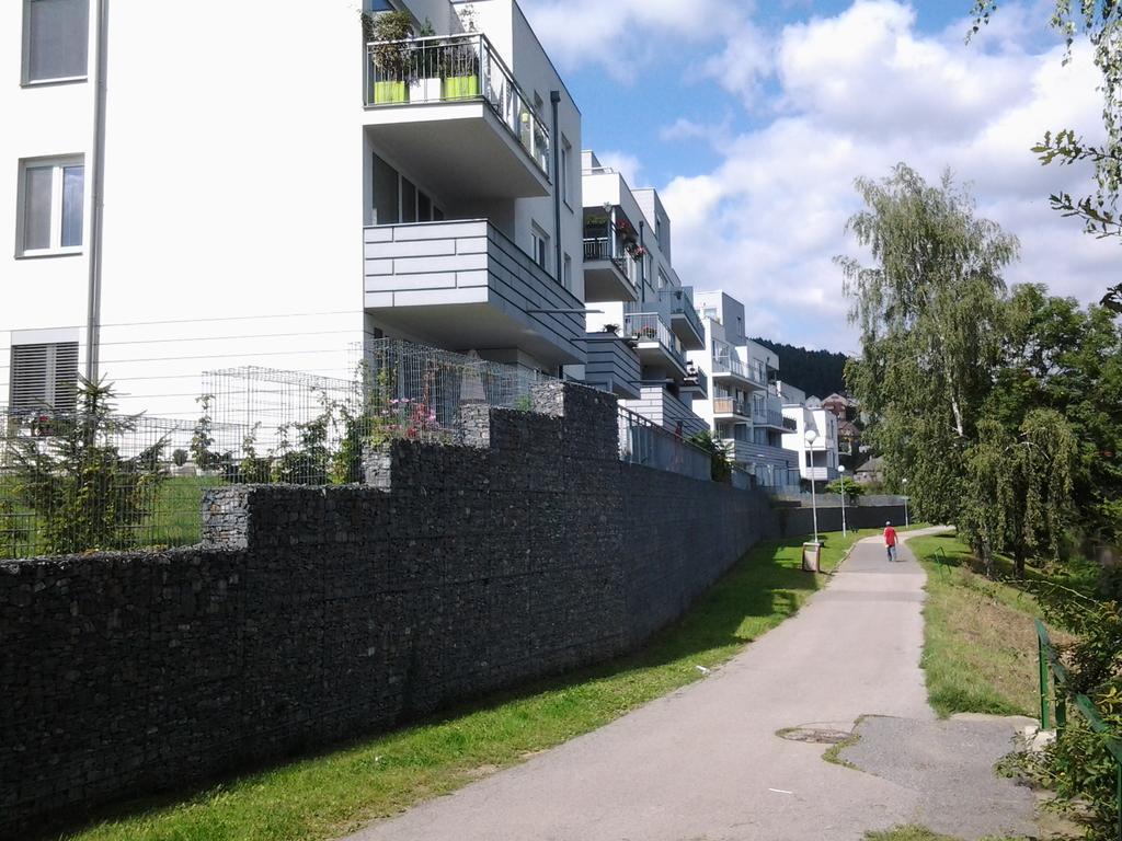 Apartman Residence Nabrezi Бероун Екстер'єр фото