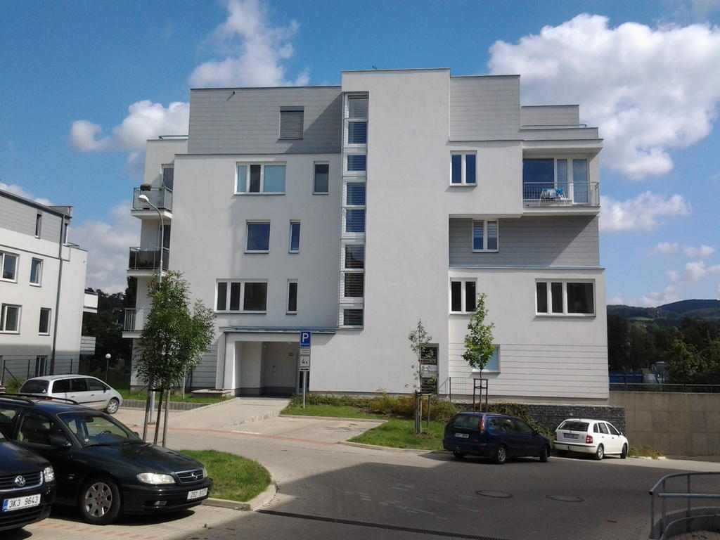 Apartman Residence Nabrezi Бероун Екстер'єр фото